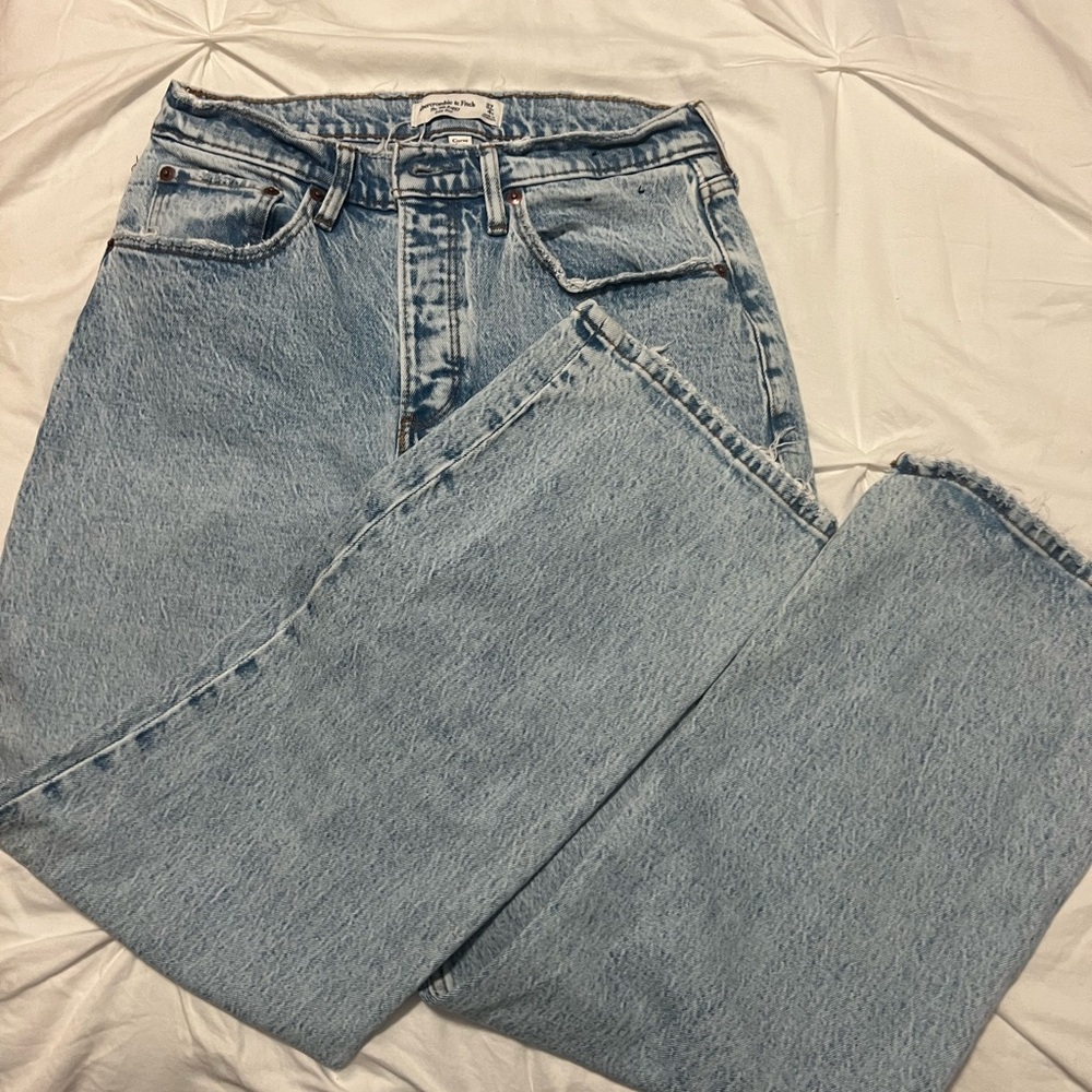Abercrombie & Fitch Light Wash Denim Jeans